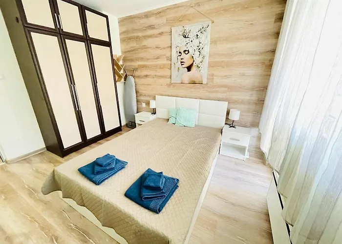 公寓 Glarus 瓦爾納