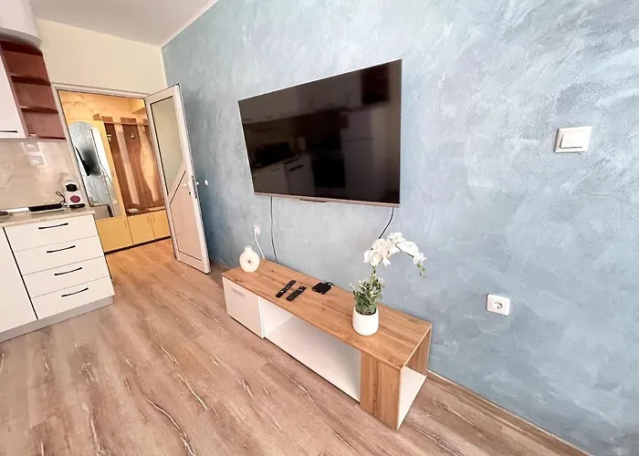 Glarus 公寓 瓦爾納